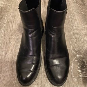 Black Zara boots